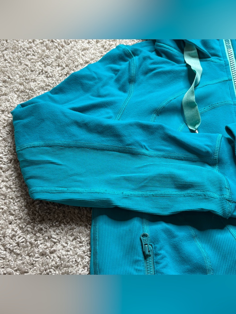 Lululemon Ribbed Logo Accent Jacket - Picture 5 of 9
